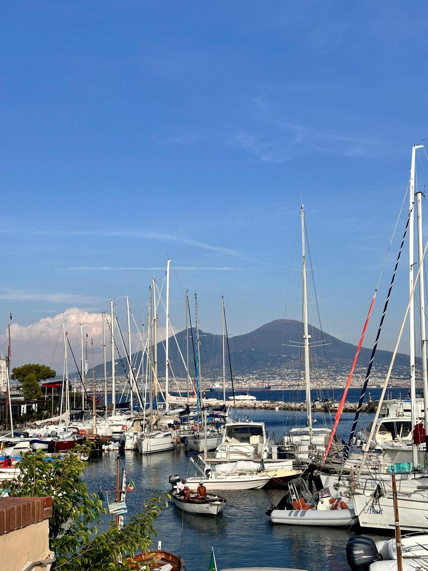 Al Decumano Holiday Napoli Eksteriør bilde